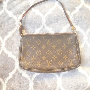 Louis Vuitton Monogram Pochette Accessories pouch